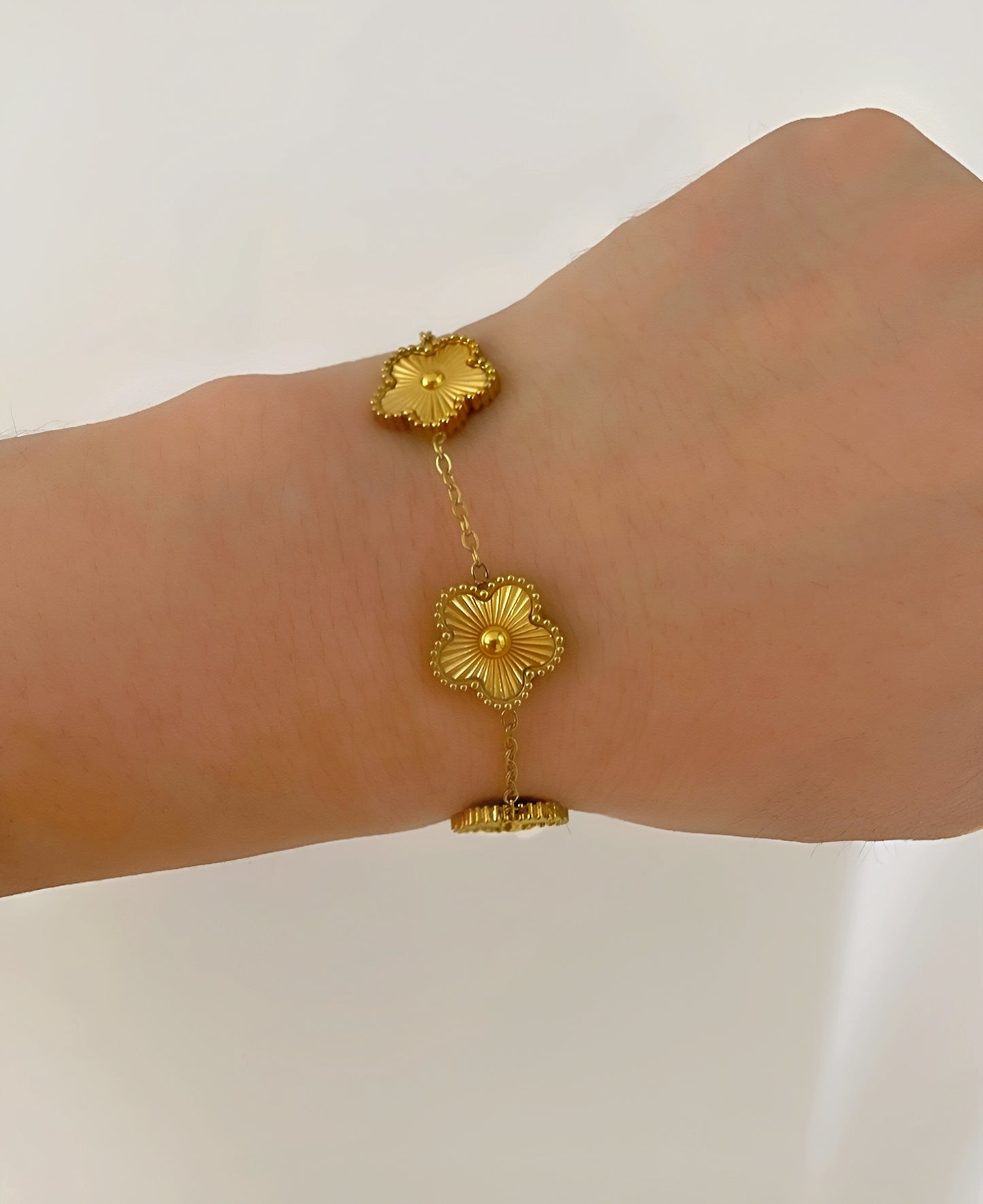 Erica Gold Bracelet