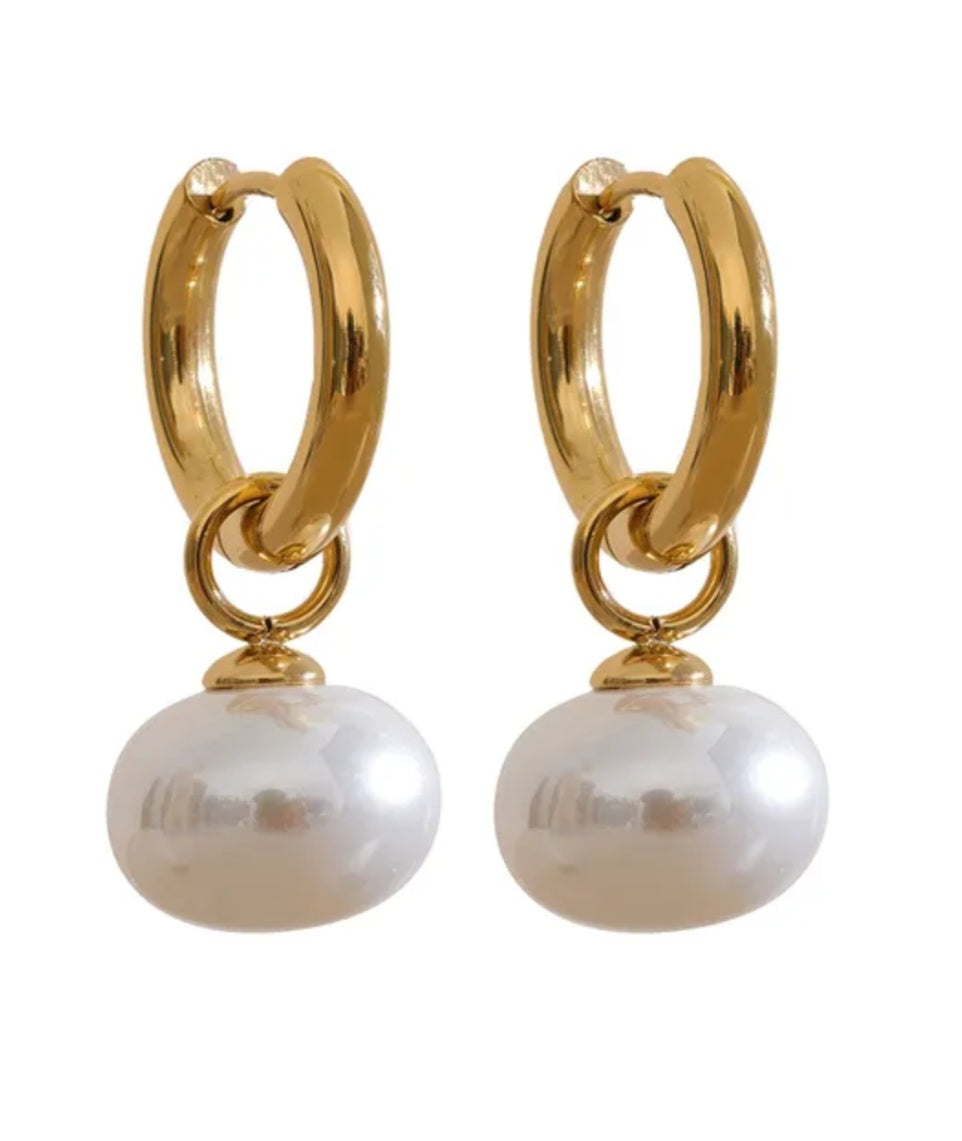 Pearl Drop Earrings