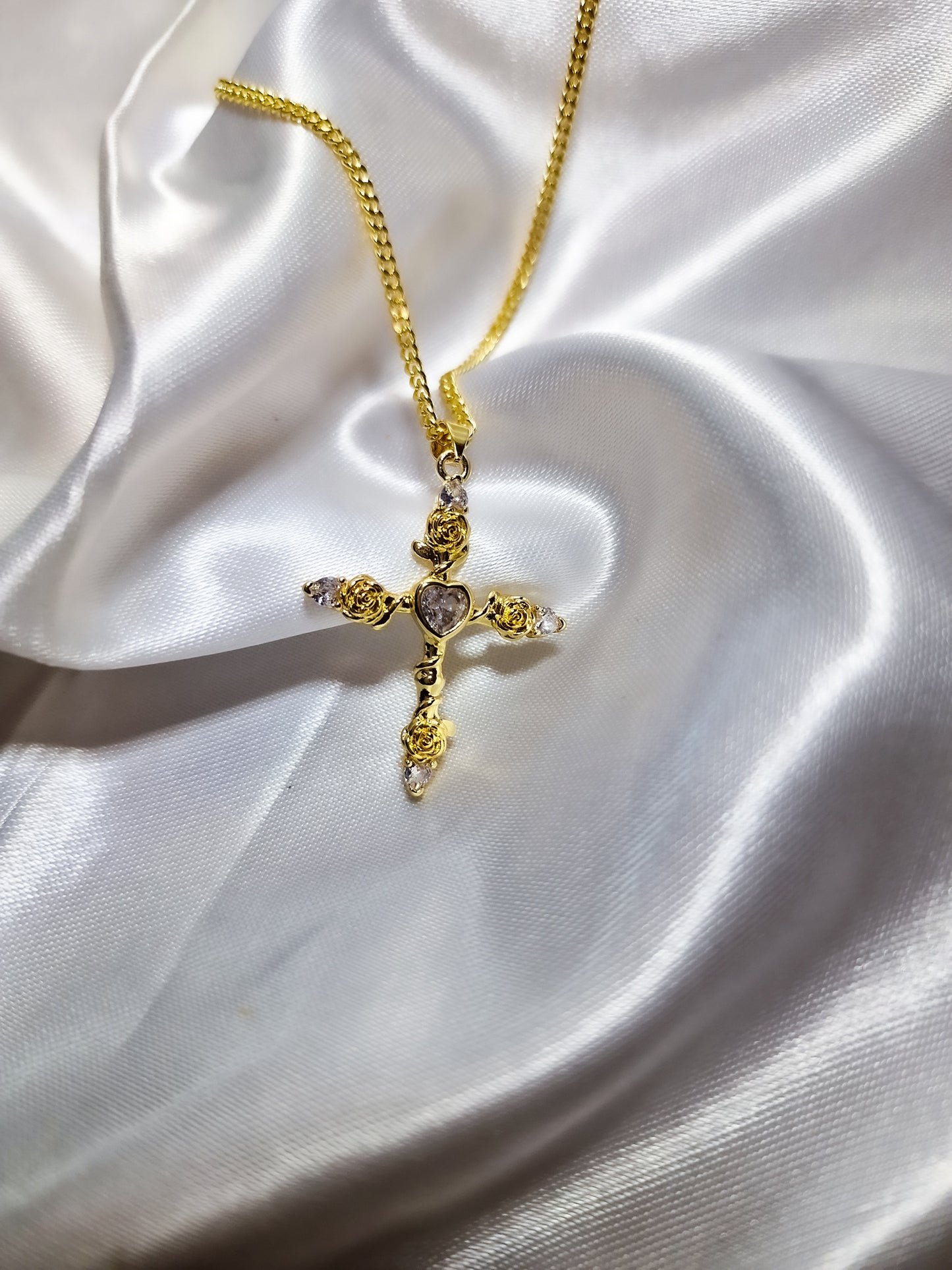 Vintage Rose Cross pendant-18k gold plated